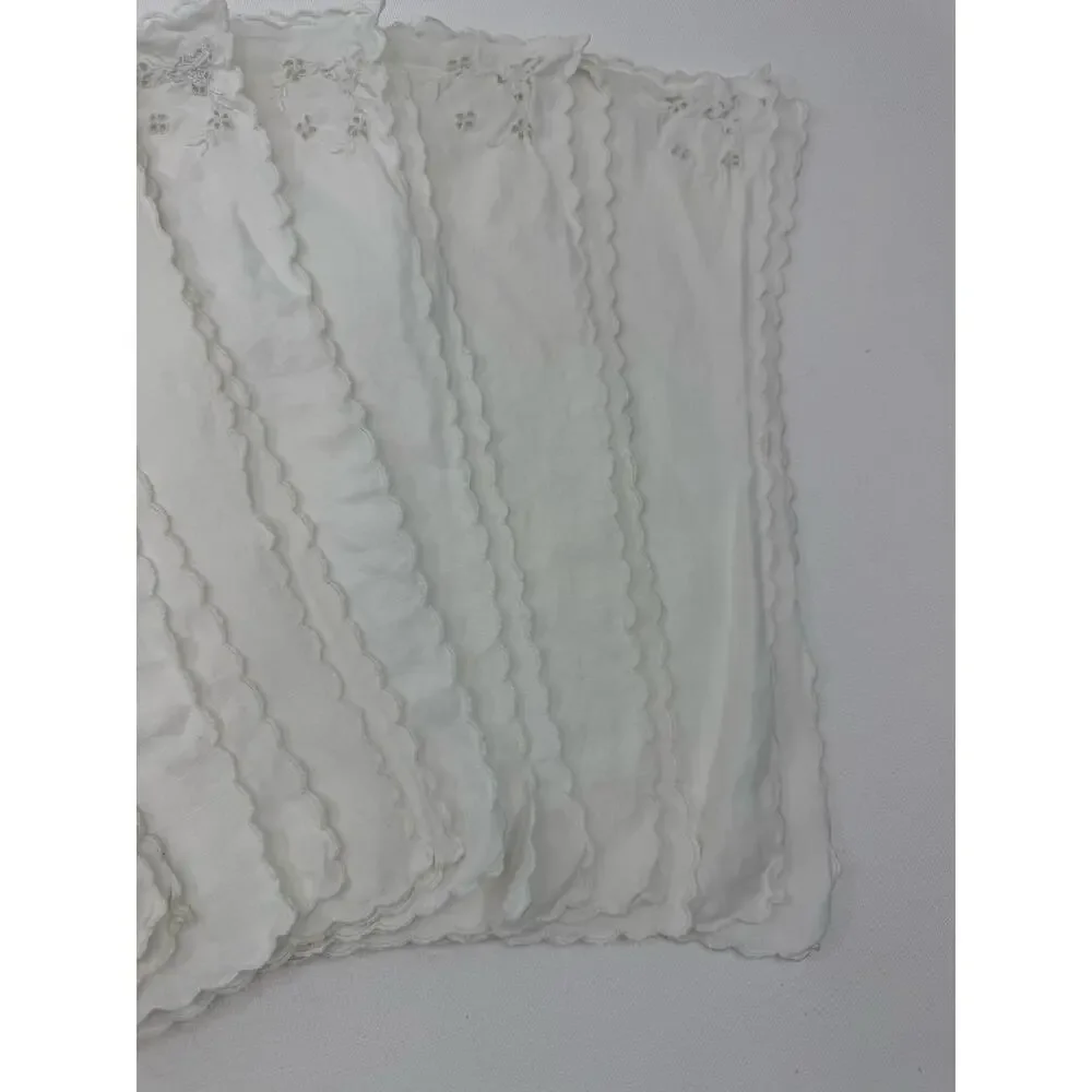 Vintage Linen Cocktail Napkins Set of 8 Embroidered Scalloped Edge 12x12 Cottage
